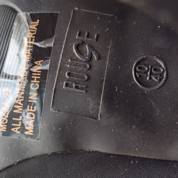 Booties - Picture 5 of 8